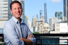 [Shanghai Famous]: NPR Correspondent, Rob Schmitz