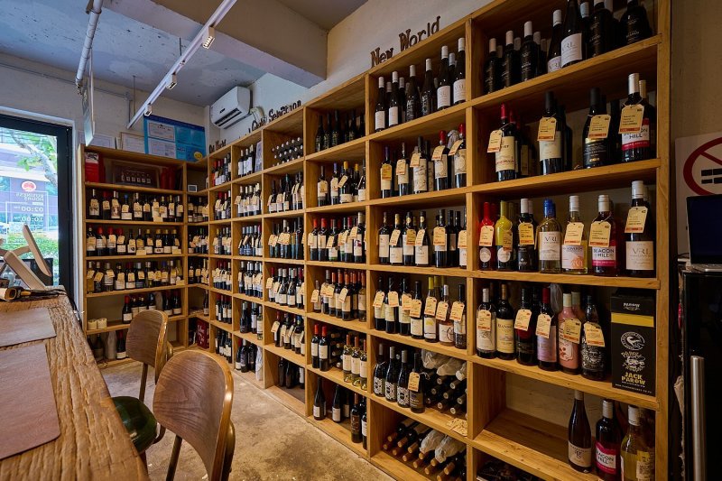 La Cava De Laoma (Kangding Lu) on SmartShanghai