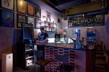 8 Dive Bars for the Down and Dirty