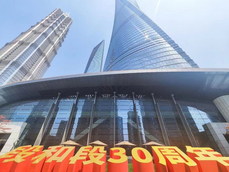 Thomas Jiabin & Associates  on SmartShanghai