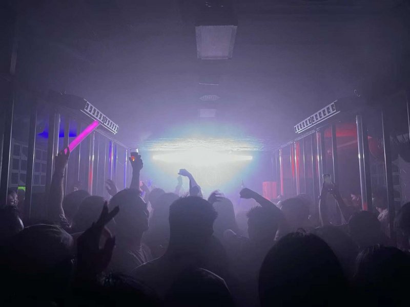 Dirty House (INS) on SmartShanghai