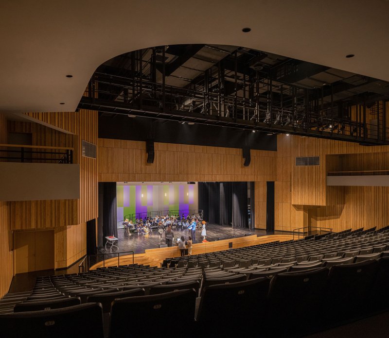 Hangzhou International School on SmartShanghai