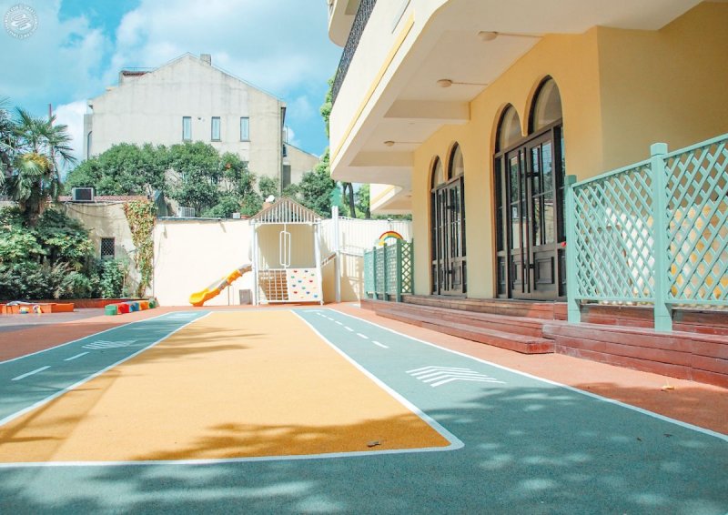 Tiny Tots International Pre-School & Kindergarten on SmartShanghai